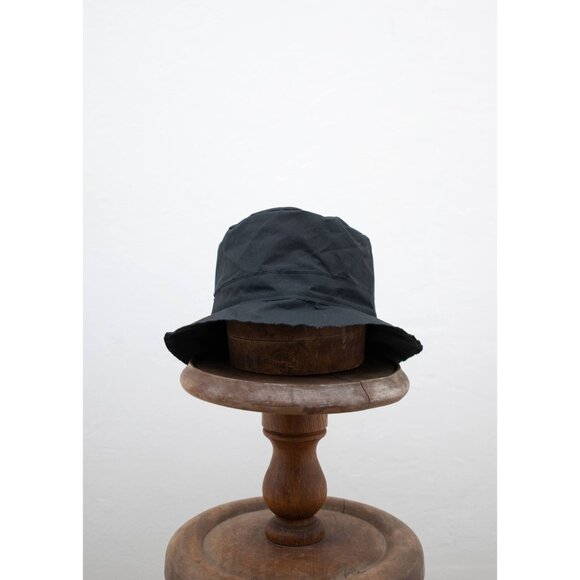 SCHA Walk Time Hat in Black